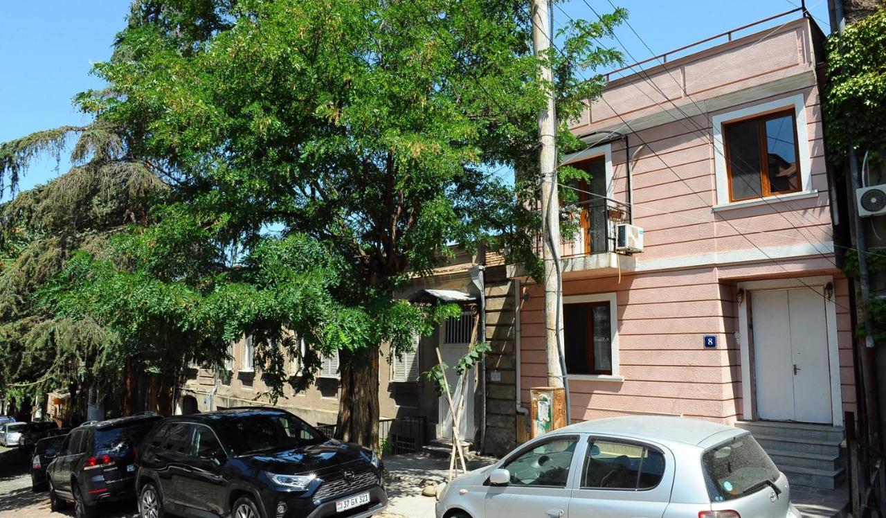 Janika Apartments Tbilisi Exteriör bild
